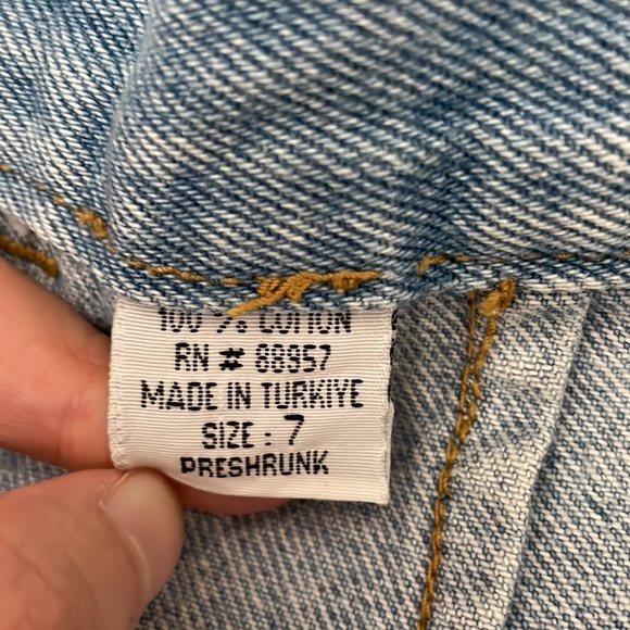 SOLD Vintage Swagger Jeans High Waisted Denim Shorts - Picture 10 of 16